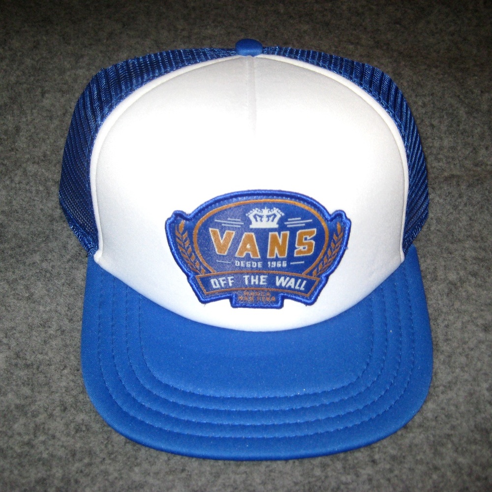 VANS "Cold One" Snapback Trucker Hat